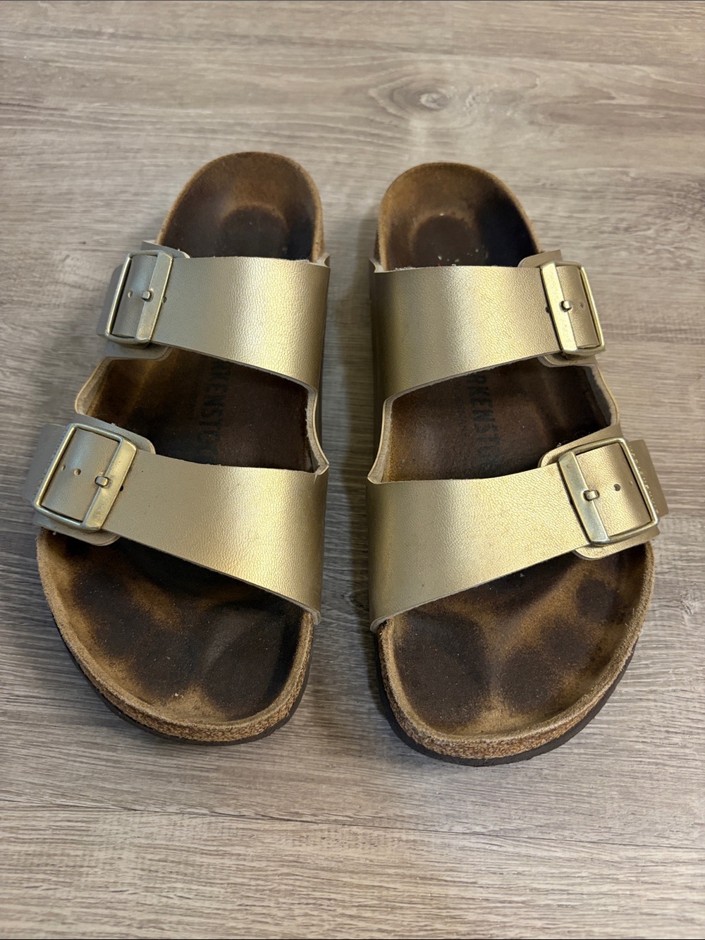 Women’s Birkenstock Arizona Gold Sandals - Picture 3 of 7